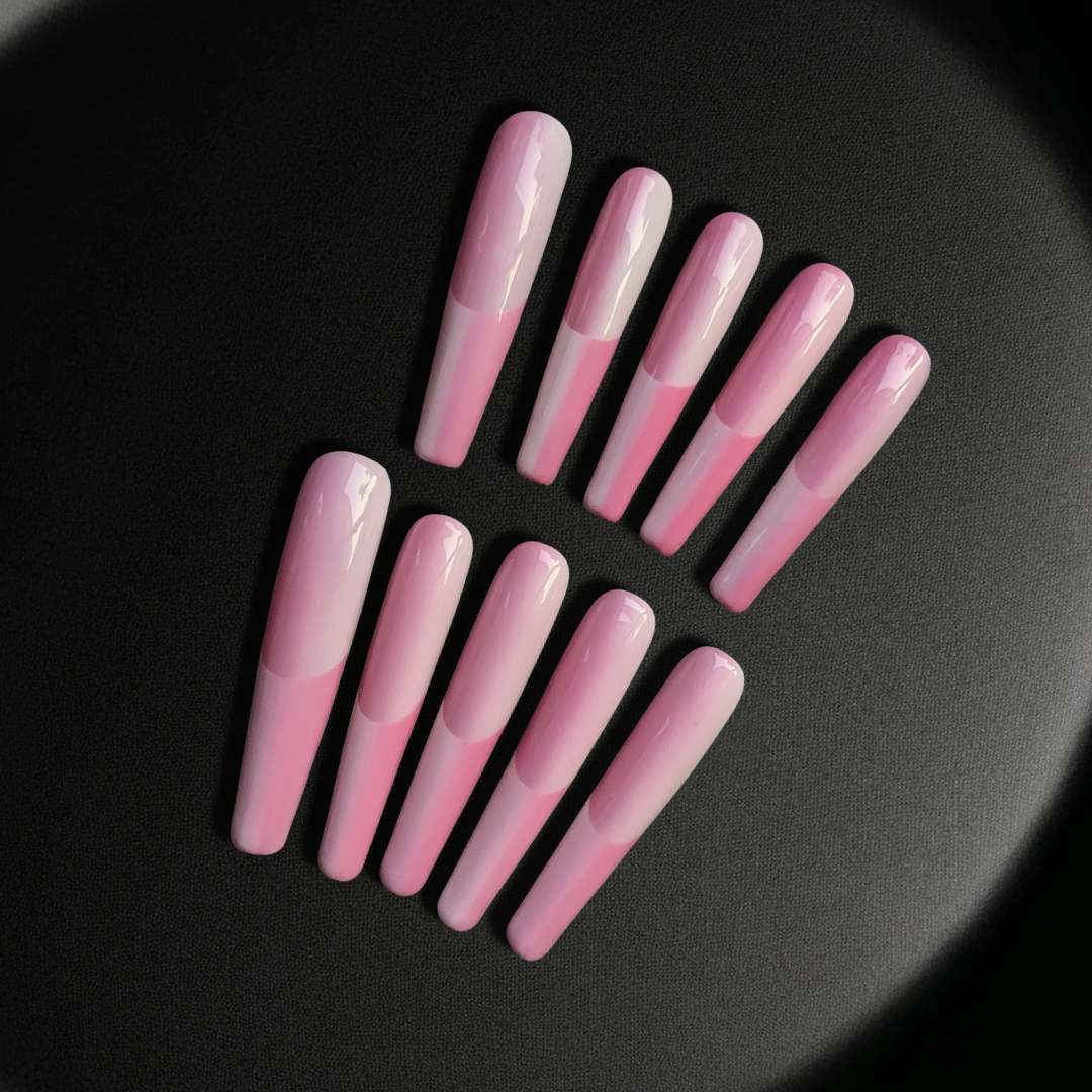 Chrome Illusion Press On Nail, with chrome finish for a high-gloss, reflective appearance