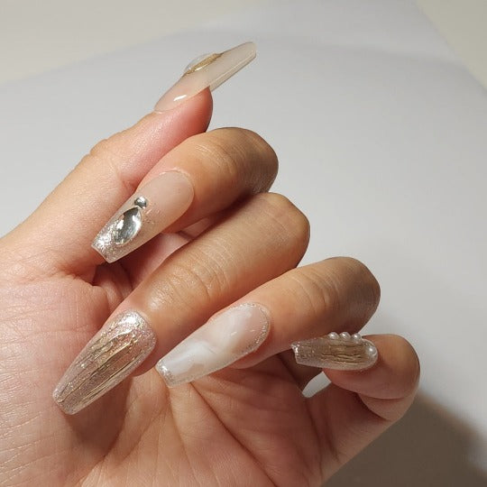 Elegant Beige Glitter Design Press-On Nails -- Beige, Coffin Shape, Handmade