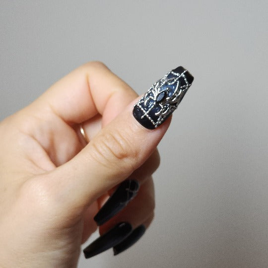Spider Glam Press-On Nail -- Coffin Shape, Handmade